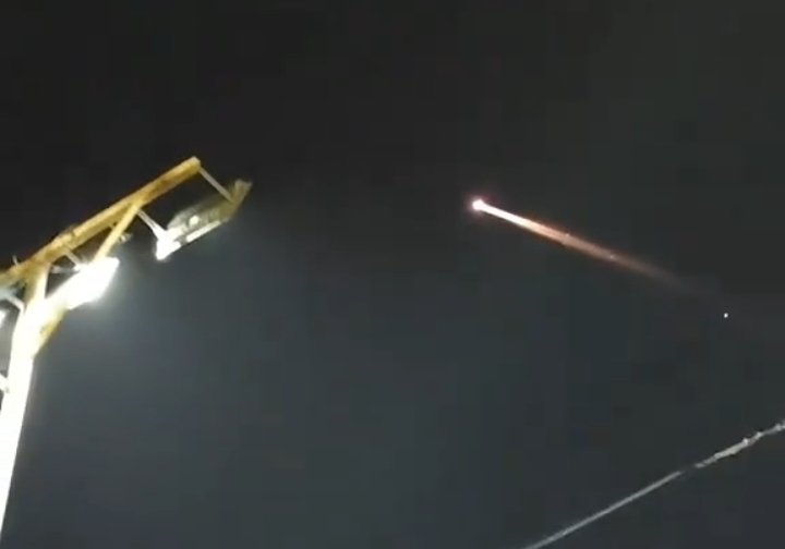 Viral Dugaan Meteor Jatuh di Cirebon, BMKG Kertajati Lakukan Penelusuran